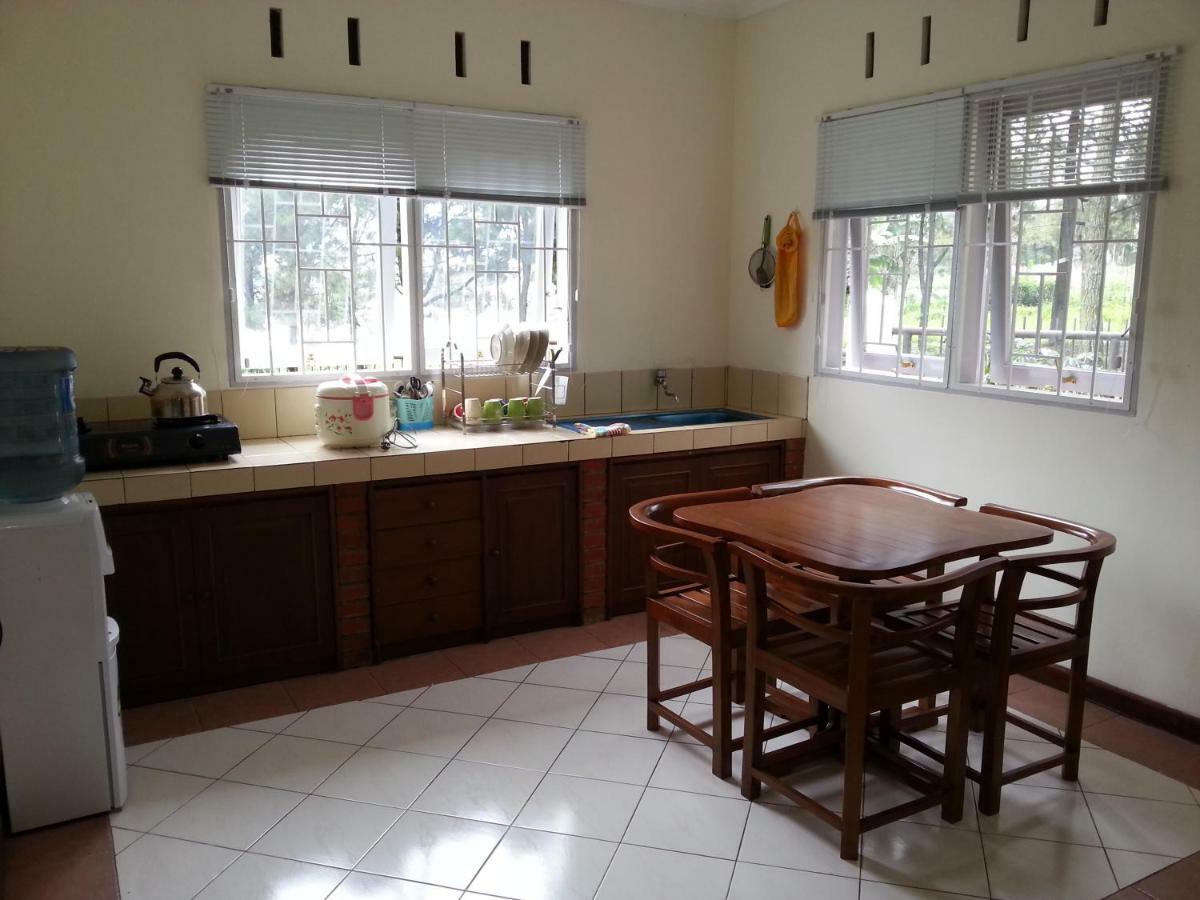Villa 5Cemara Lembang Bagian luar foto